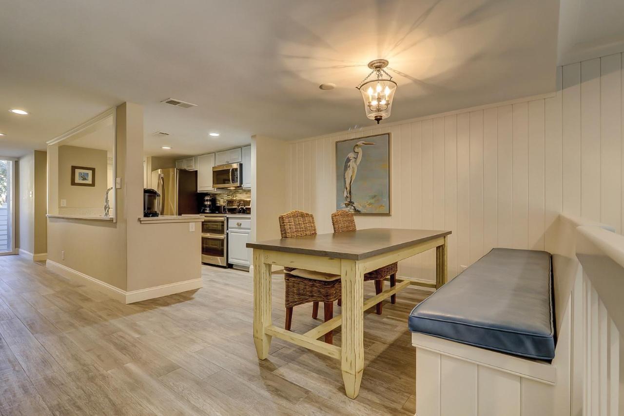 Luxury Updated New Kitchen New Floors, New Tvs, Bikes & Beach Gear Included Hilton Head Island Bagian luar foto