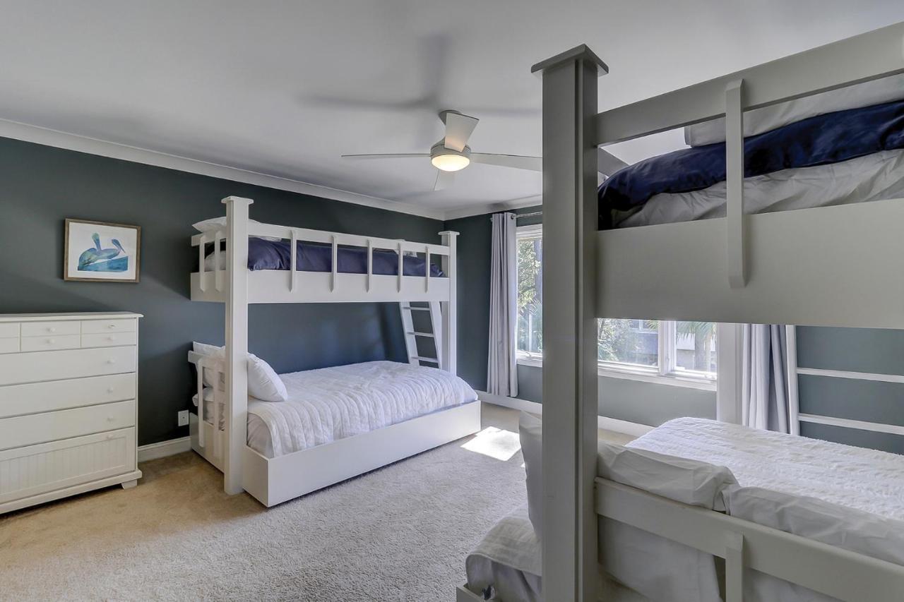 Luxury Updated New Kitchen New Floors, New Tvs, Bikes & Beach Gear Included Hilton Head Island Bagian luar foto