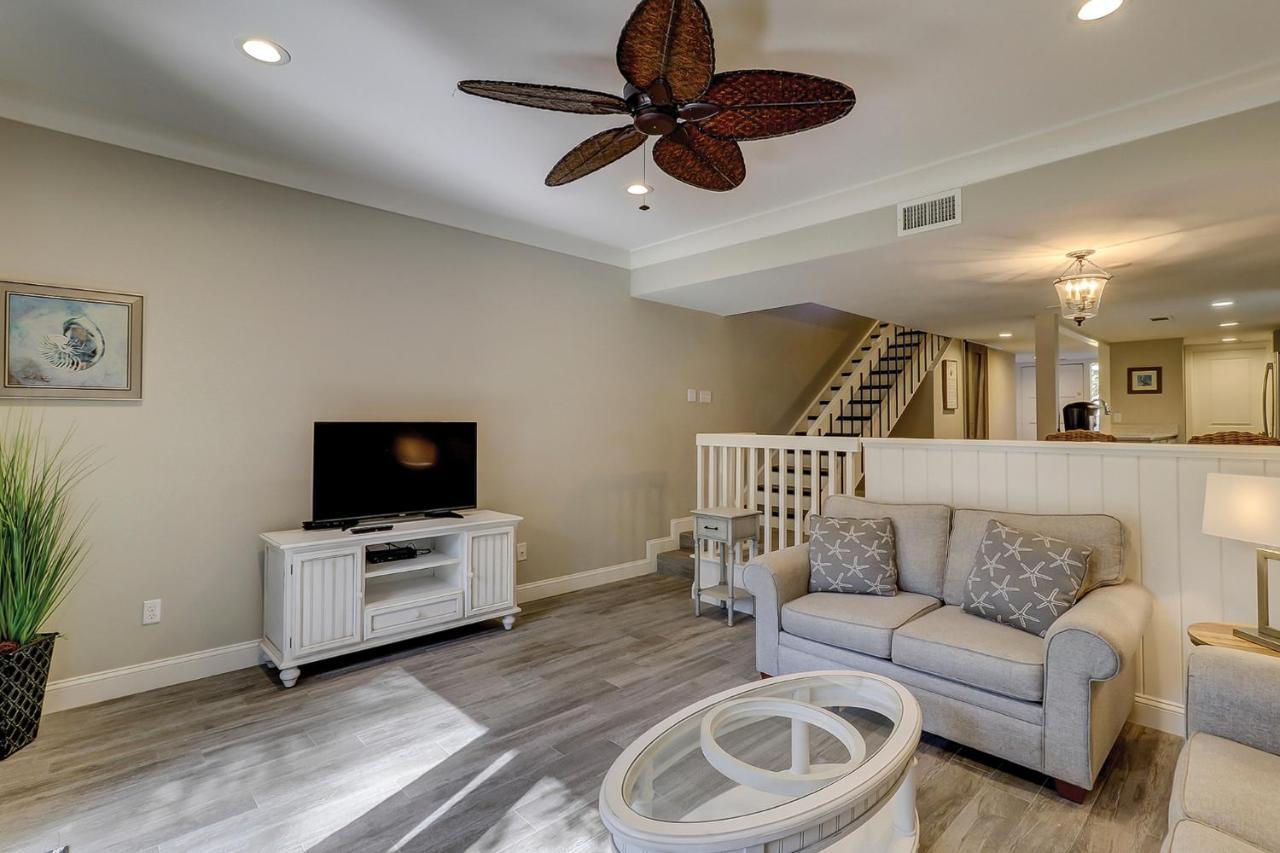 Luxury Updated New Kitchen New Floors, New Tvs, Bikes & Beach Gear Included Hilton Head Island Bagian luar foto